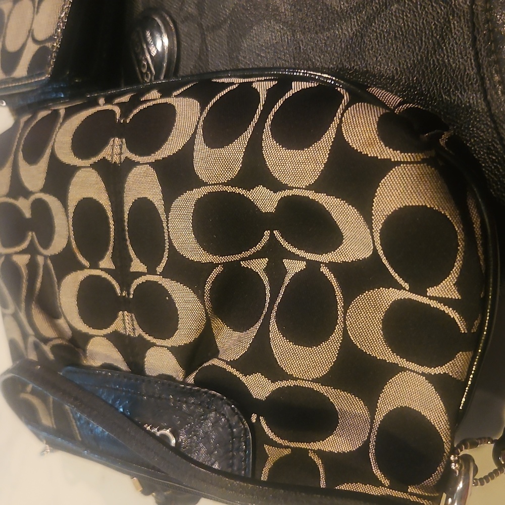 Coach 3pc Bundle Crossbody And Black and Gray Wristlet And Wallet - Picture 2 of 12